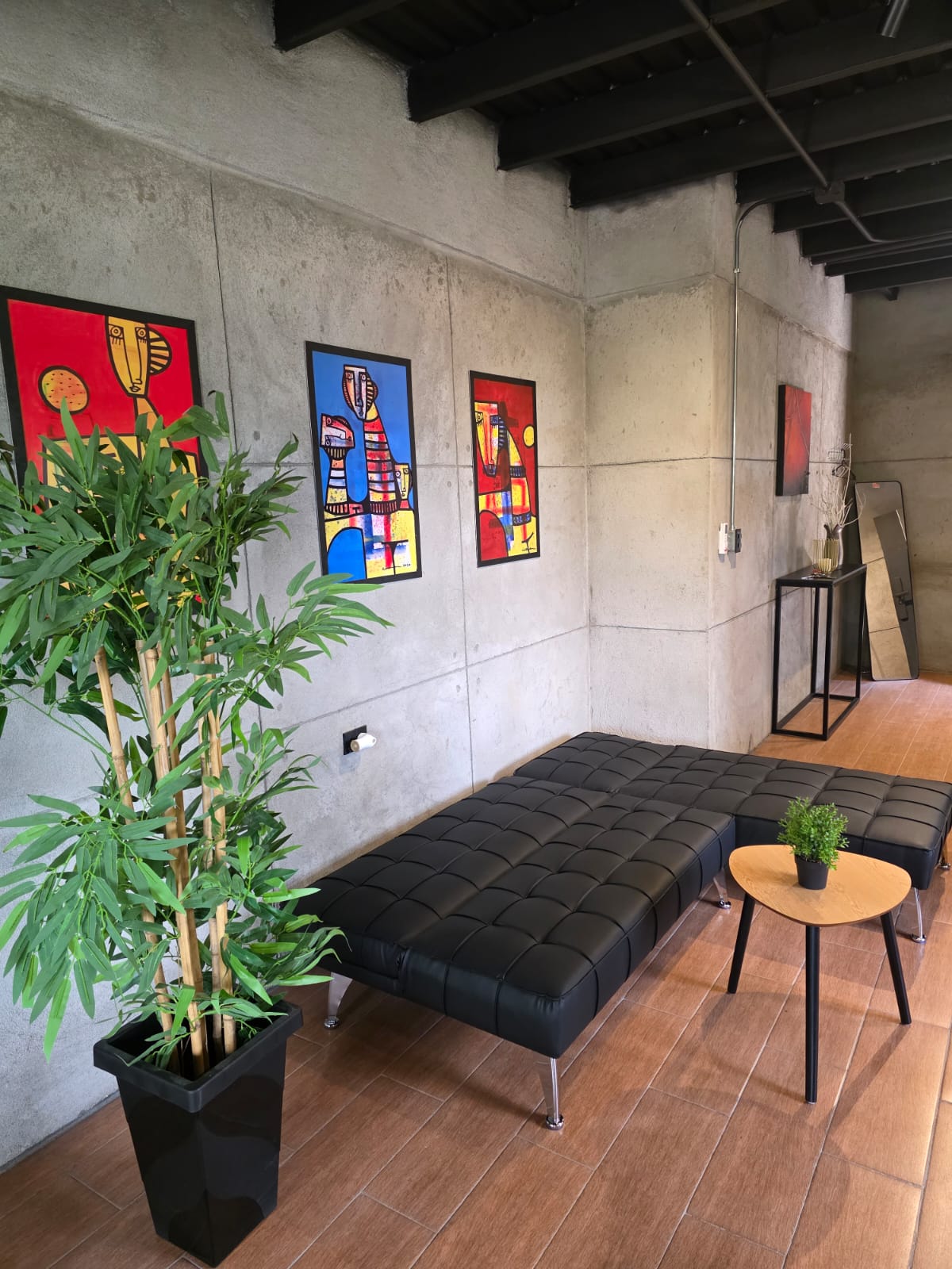 URITESS Apartamento Industrial U1