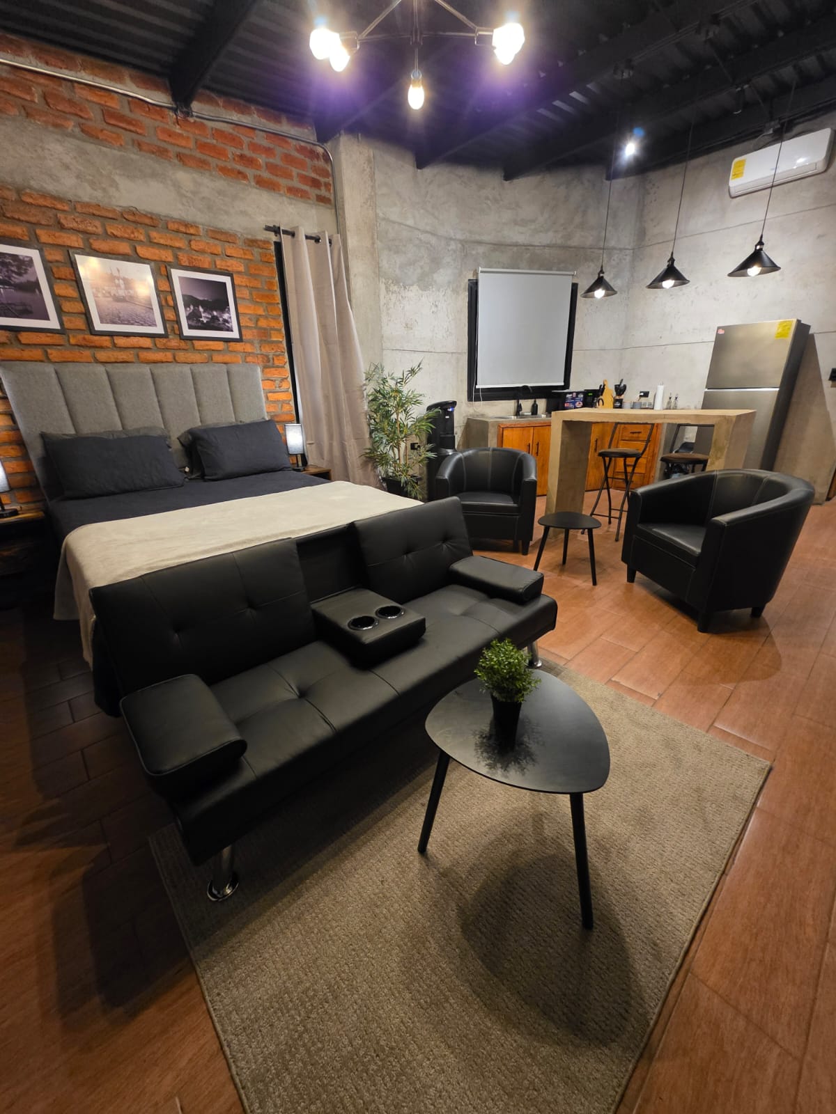 URITESS Apartamento Industrial U1